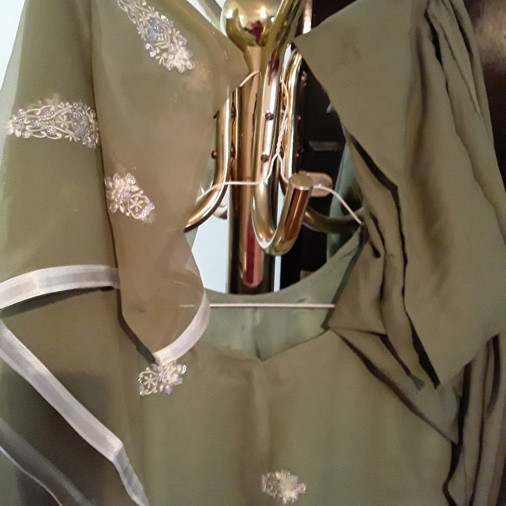 Pakistani  women  dress  3pc  Size  Large
